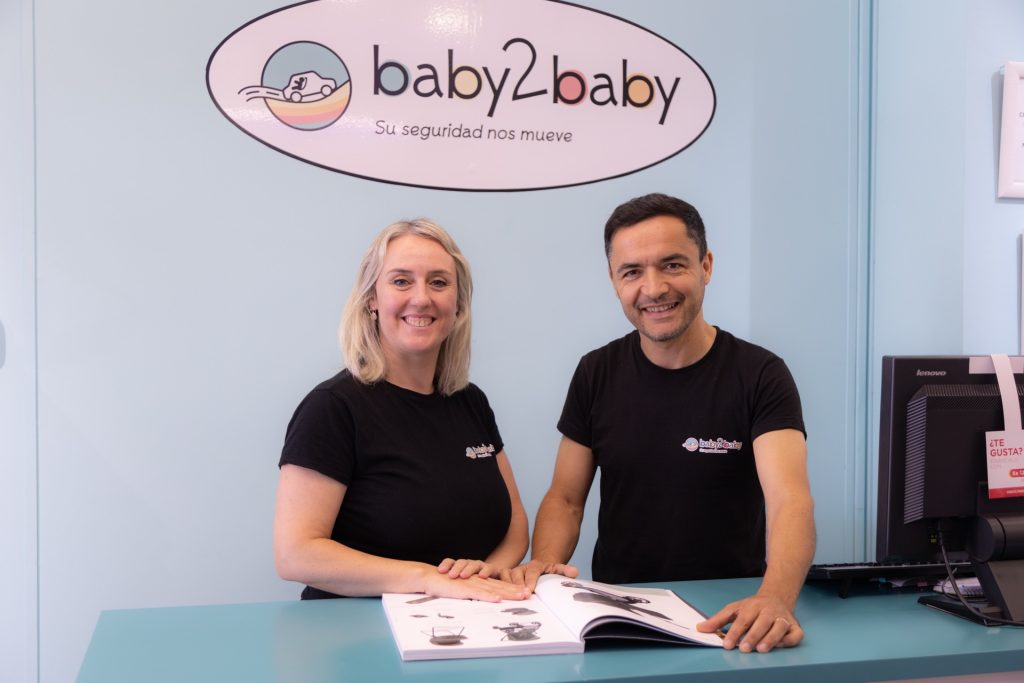 Begona y Juan, fundadores de Baby2baby Fuengirola